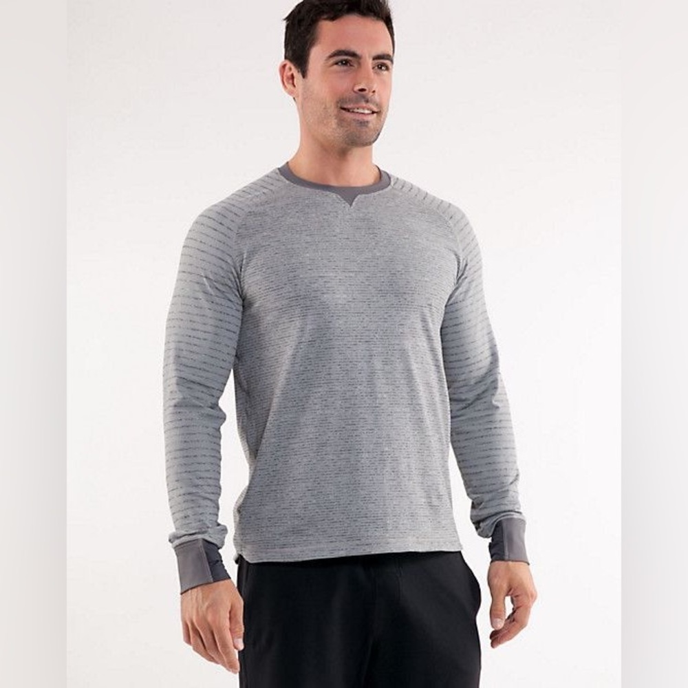 Lululemon Cyprus Run Grey Long Sleeve Active Top Size L
